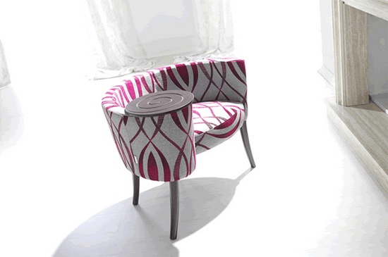 Комбинированная мебель: диван и стол La caracola