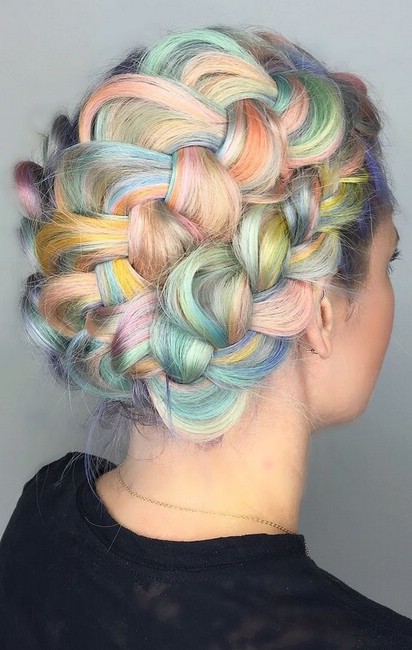 Как окрасить волосы в цвета радуги