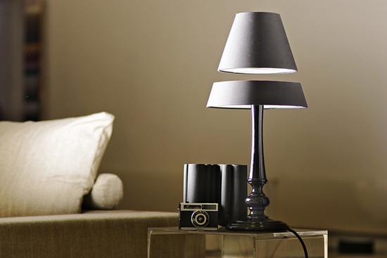 Левитирующие светильники от Light Light