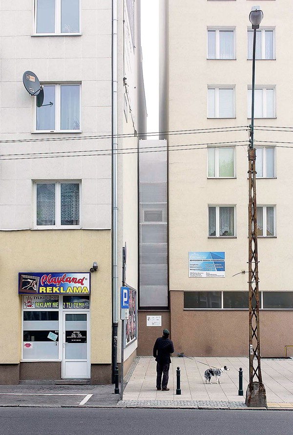 Самый узкий дом в мире Keret House от Якуба Щесны