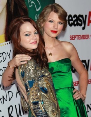 Taylor Swift и Emma Stone Taylor Swift и Emma Stone