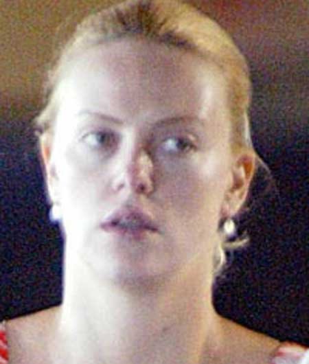 Шарлиз Терон без макияжа Charlize Theron