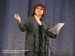 Елена Степаненко ест всё подряд