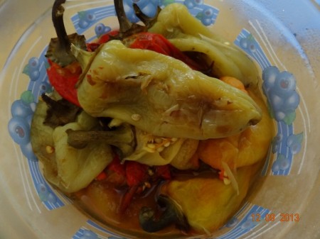 Сладкий перец в сметанном соусе (молдавская кухня). Рецепт с фото