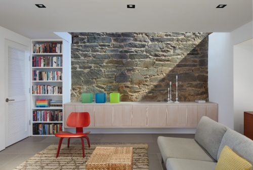 House Renovation 1662 / Robert M. Gurney Architect