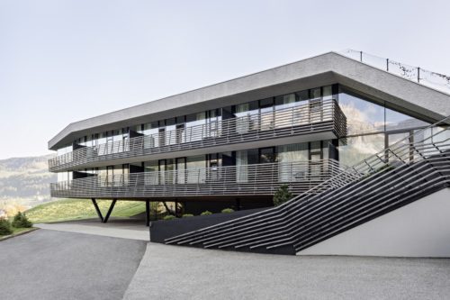 Strata Hotel Continuous Extension