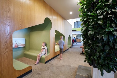 Caboolture GP Super Clinic / Wilson Architects
