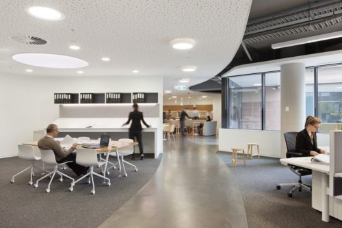 Brookfield Multiplex Melbourne / Woods Bagot
