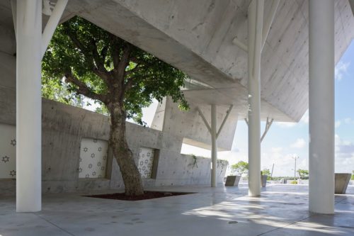 Open-Sided Shelter (2015)