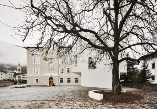 Auer Primary School