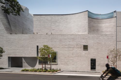 Phoenix Central Park Gallery / John Wardle Architects + Durbach Block Jaggers