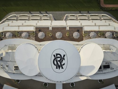 The Club Stand / Bates Smart