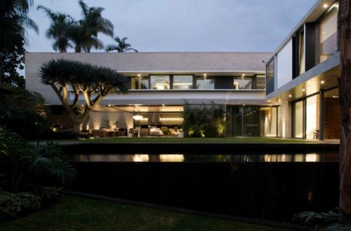 House D3 / BARCLAY & CROUSSE Architecture