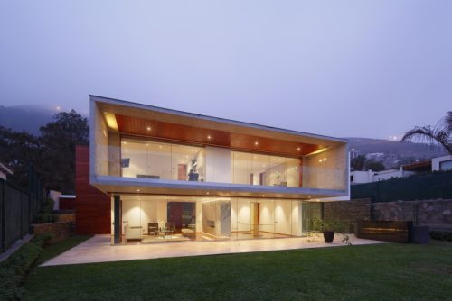 House on the Top / Metrópolis Oficina de Arquitectura