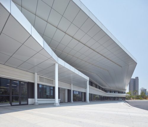 Xiamen Humanity Hospital. Lemanarc SA. 2018