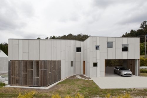 House in Uxes