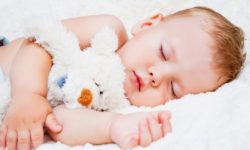 Как быстро уложить ребенка спать ночью
