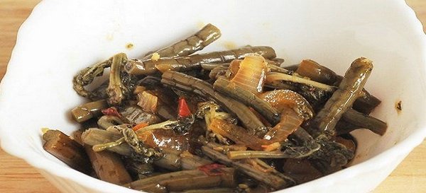 салат из папоротника